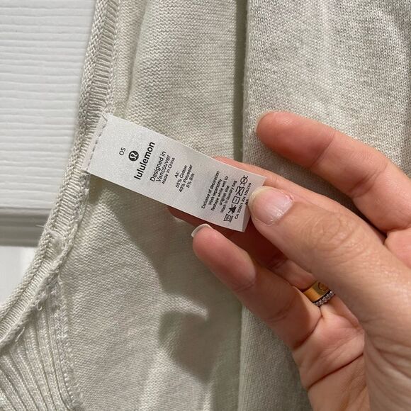 Lululemon Free To Coast Poncho Wrap Sweater Heathered Dove Gray Cream Women’s OS - Picture 6 of 12